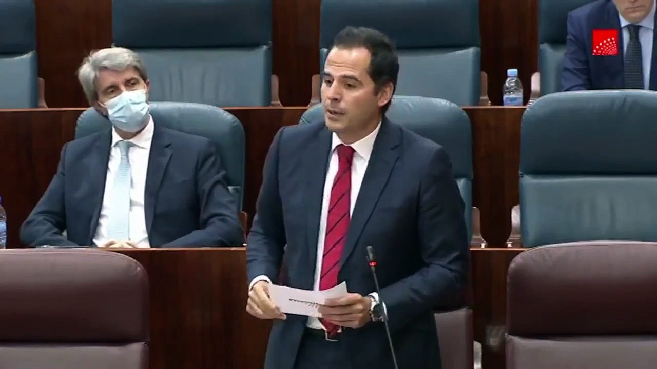 Todas las piscinas públicas de la Comunidad de Madrid abrirán el 1 de julio