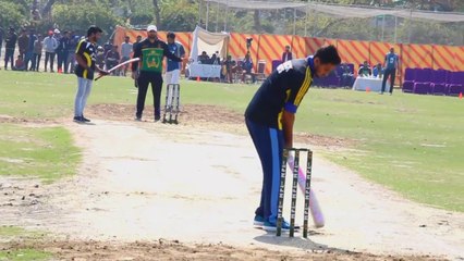 97 Runs Needed in 25 Balls