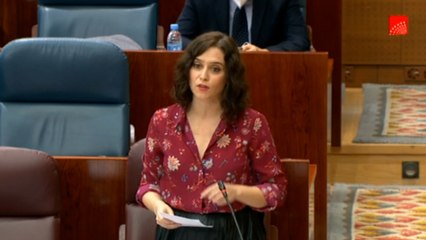 Ayuso acusa a Podemos de buscar "carne política" con las residencias