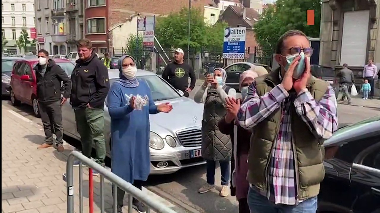 باريس: احتجاجات لمغاربة عالقين