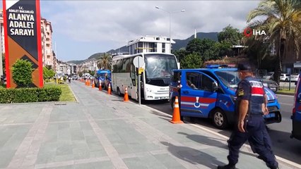 Antalya’da uyuşturucu çetesine 7 tutuklama