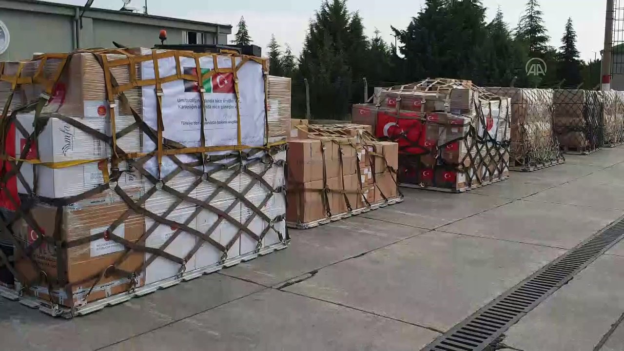 Türkiye'den Afganistan'a tıbbi yardım götüren uçak havalandı (3) - ANKARA