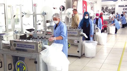 Bakan Varank, Kırıkkale'deki maske üretim tesisini ziyaret etti - KIRIKKALE