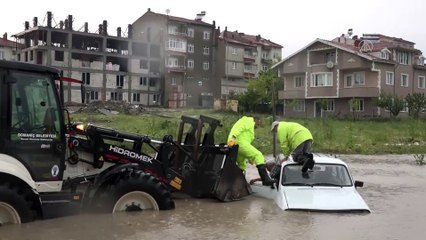 Dolu ve sel hayatı olumsuz etkiledi - KÜTAHYA