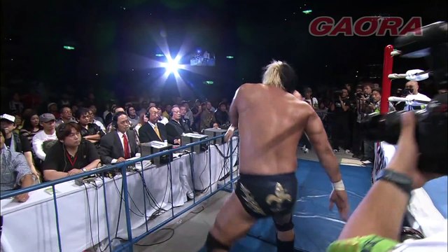 AJPW - 10-23-2011 - Suwama (c) vs. Jun Akiyama (Triple Crown Title)