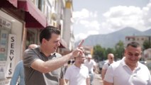Kreu i PD-së takon tregtarët e vegjël në Tiranë/ Basha: Biznesi i vogël taksë 0.5%