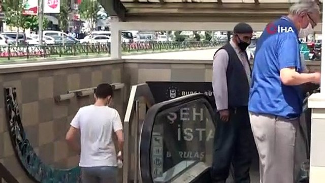 'Şehir efsanesini' gerçek sandılar, kuyruklar oluşturdular...