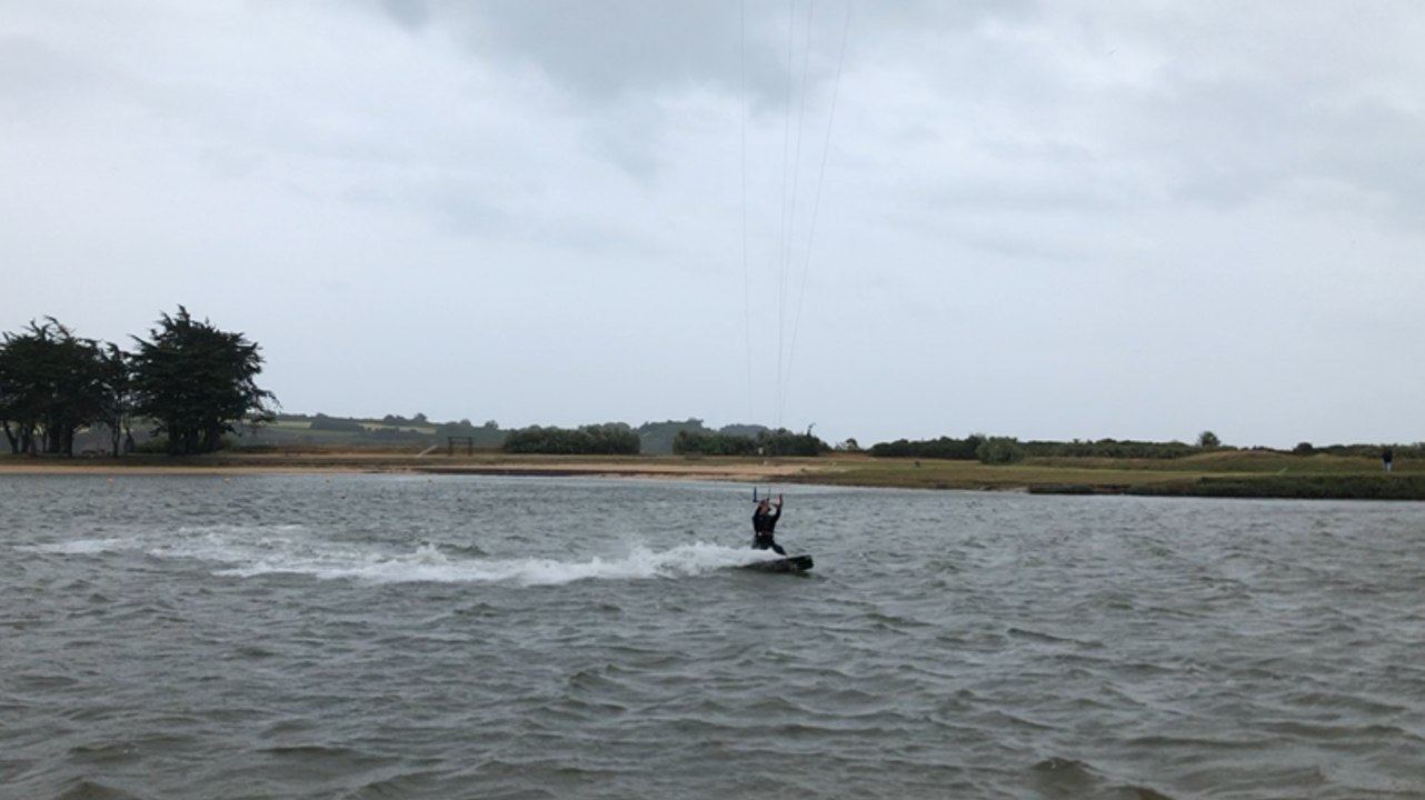 Une session de kite à Poulafret