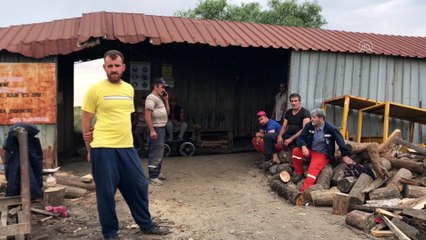 Madende göçük altında kalan 2 işçiyi mesai arkadaşları kurtardı - EDİRNE