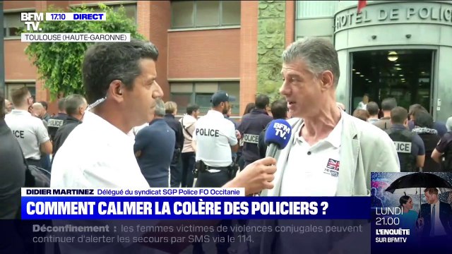 Mesures annoncées par Christophe Castaner: des policiers déposent leurs menottes à Toulouse pour exprimer leur indignation (SGP Police FO)
