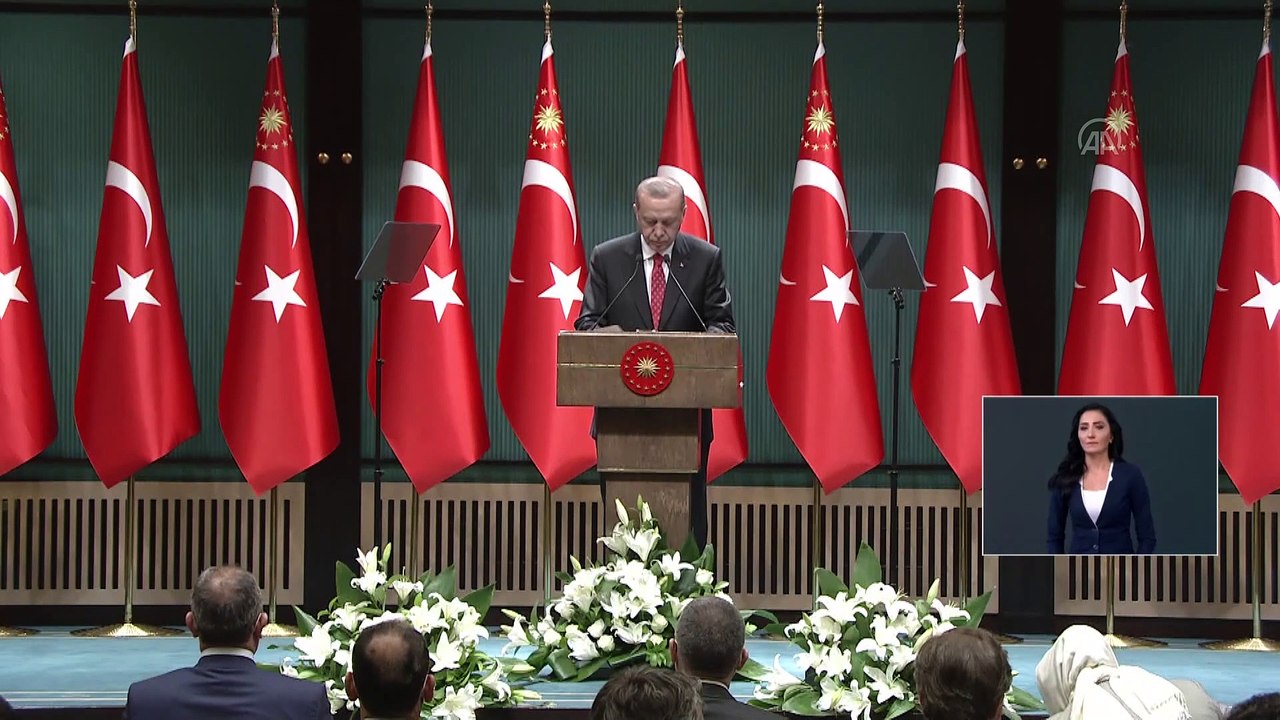 Cumhurbaşkanı Erdoğan: "Yeni normal dediğimiz düzenin devam edeceği gerçeğine kendimizi alıştırmalıyız'' - ANKARA