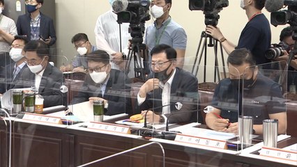 민주노총 불참 속 내년 최저임금 첫 심의 / YTN