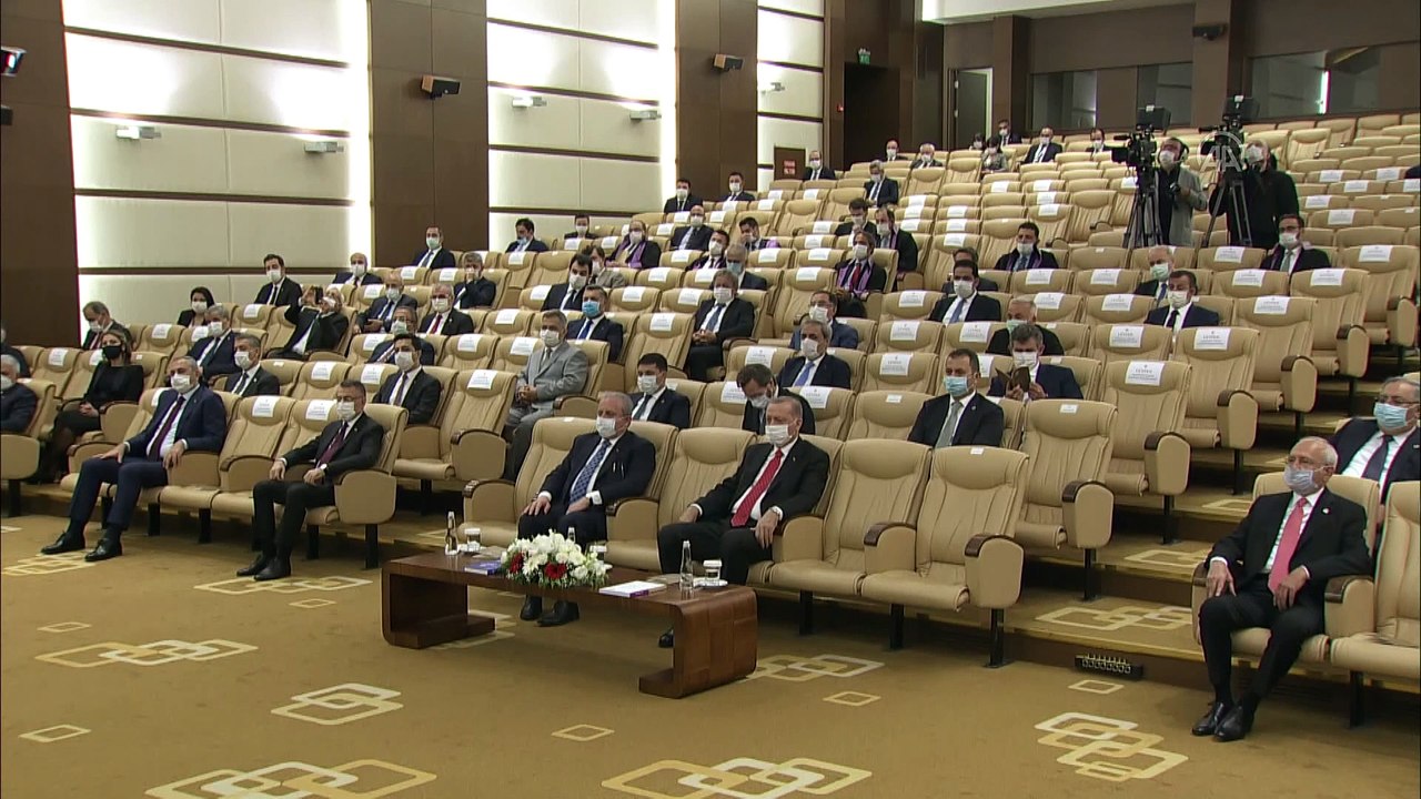 AYM üyeliğine seçilen Basri Bağcı yemin etti - ANKARA