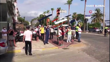 Şarkıcı Lara ve yeğenine otomobil çarptı! Hastaneye kaldırıldılar