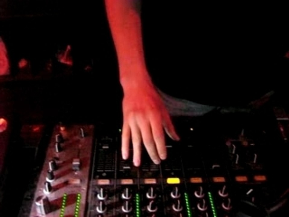 MVI_1074