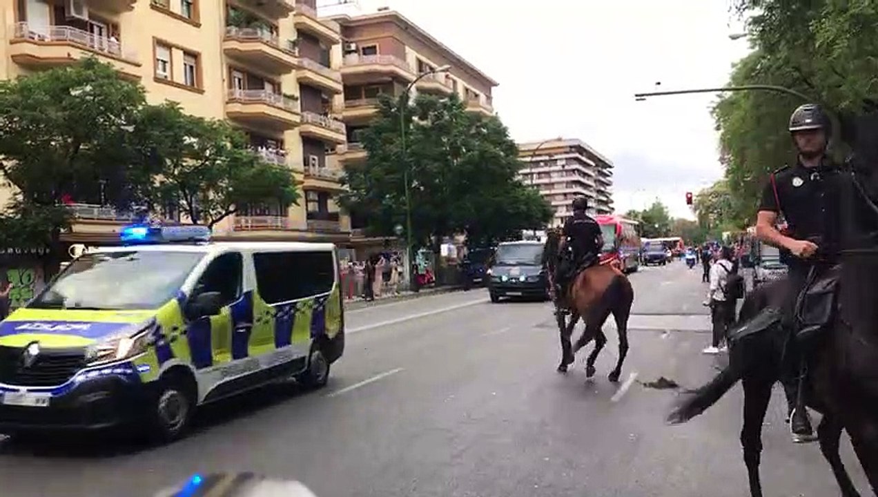Llegada del Sevilla FC al Sánchez-Pizjuán para jugar el derbi