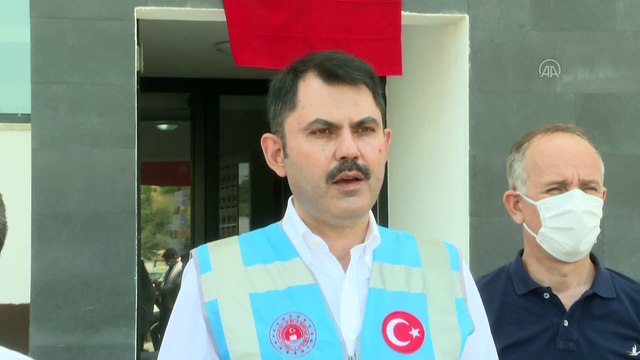 Bakan Kurum: ''Sahada fiilen 116 bin konutun dönüşümünü gerçekleştiriyoruz.'' - İSTANBUL