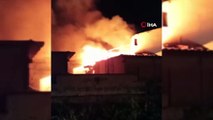 Yıkım kararı alınan lise alev alev yandı