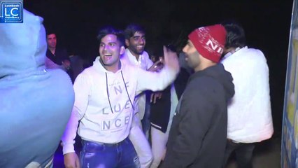 College Wali Chori Tere Mote Mote Nain!!तेरी कोरी कॉपी पर चल वाले छोरी पेन