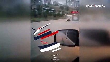 Ankara'da etkili olan sağanakta bir kişi sel sularında sürüklendi