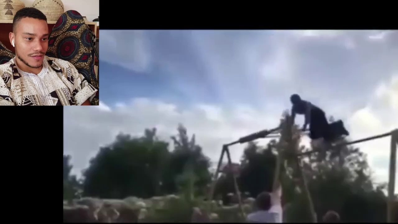 la danse du cercueil - reaction meme
