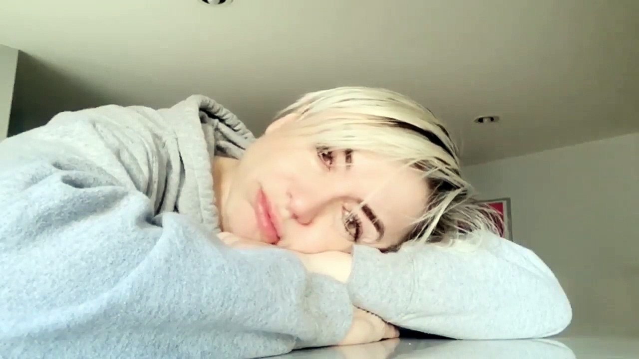 Ingrid Brans nos muestra cuando estas en tus dias