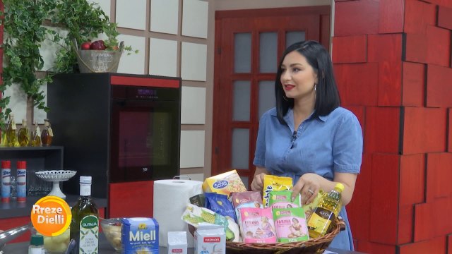 Tavë me fileto pule, kërpudha dhe pure patate nga zonja Vjollca