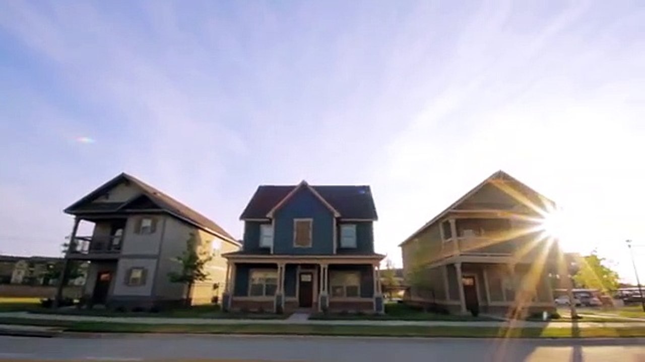 Looking For Student Apartment Near Unt At Redpoint Denton video