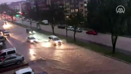 Başkentte sağanak etkili oldu