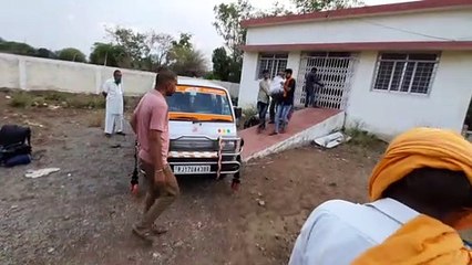 गरोठ में कहर बनकर आई आंधी, भारी बारिश बनी मुसीबत