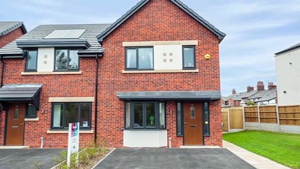 Munn PPS119 6a Edward Gardens