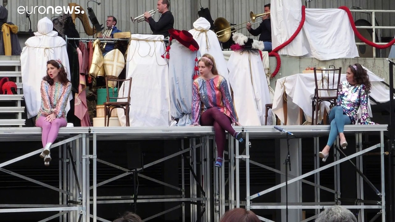 'Das passt doch wunderbar!'- Wagners Rheingold auf dem Parkdeck