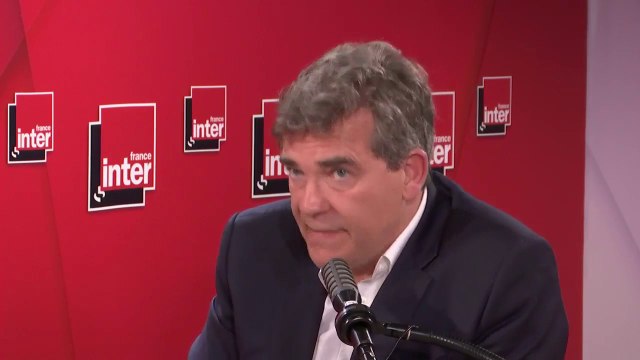 Arnaud Montebourg : Quand on commence à demander aux salariés des baisses de salaires, c'est que l'entreprise n'est pas en très grande forme. In fine, ils ont accepté des baisses de salaire et ils se retrouveront virés.