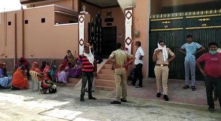 झुंझुनूं में लूट : फौजी के घर में घुसे लुटेरे, महिलाओं व मासूम बच्चे को बंधक बनाकर ले गए जेवरात-रुपए