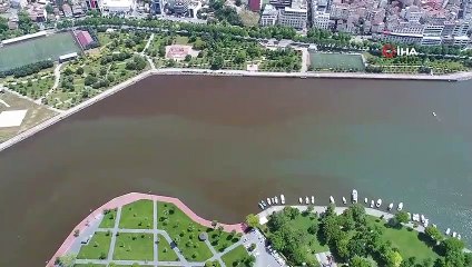 Temizlenerek maviliğe bürünen Haliç yeniden çamura döndü