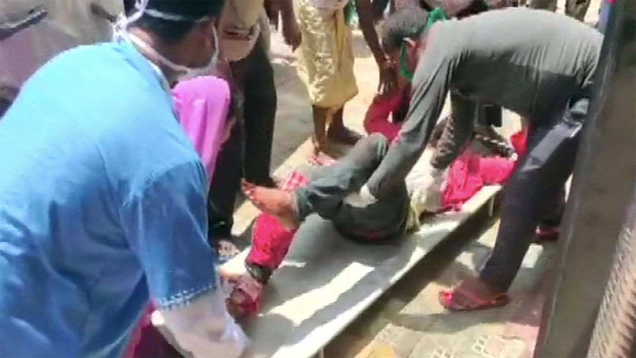 1 man killed in firing in Sitamarhi near India...