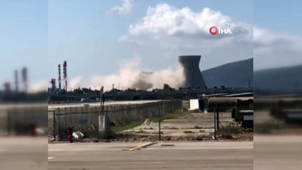 - İsrail'de soğutma kulesi çöktü