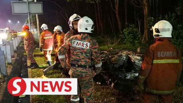 Duo killed after sports car bursts into flames in Karak crash