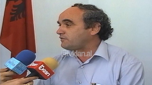 Pal Dajci reagon ndaj akuzave te Ministrit Poci (31 Maj 2000)