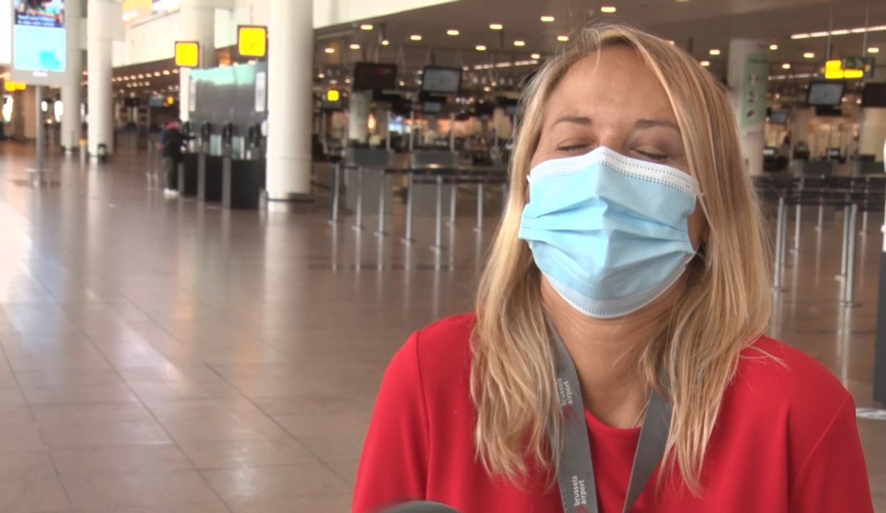 Nathalie Pierard porte-parole de Brussels Airport explique les mesures mises en place pour le retour des passagers