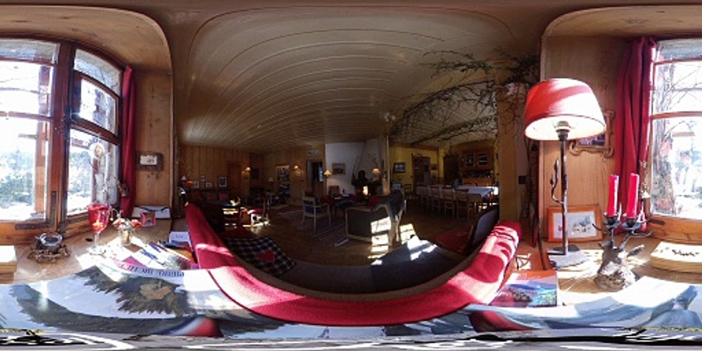 Deux minutes au salon (maison d'hôtes de charme, à La Fresse, Chez les Colin)