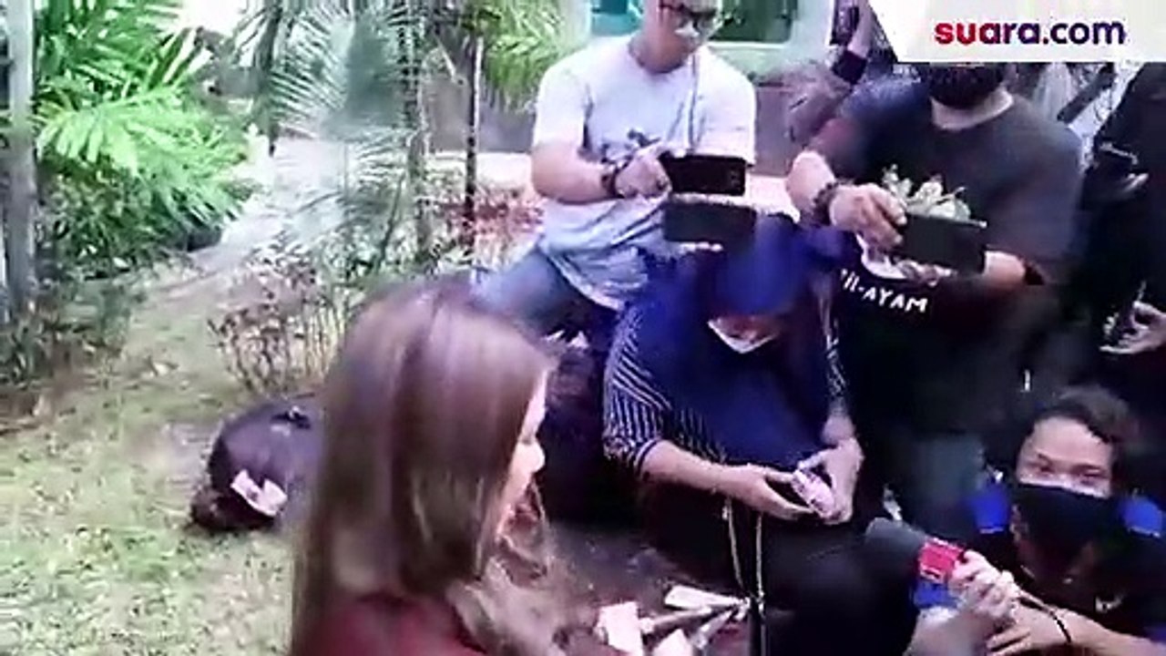 Tiara Idol Berharap Persoalan Azriel dan Krisdayanti Bisa Selesai