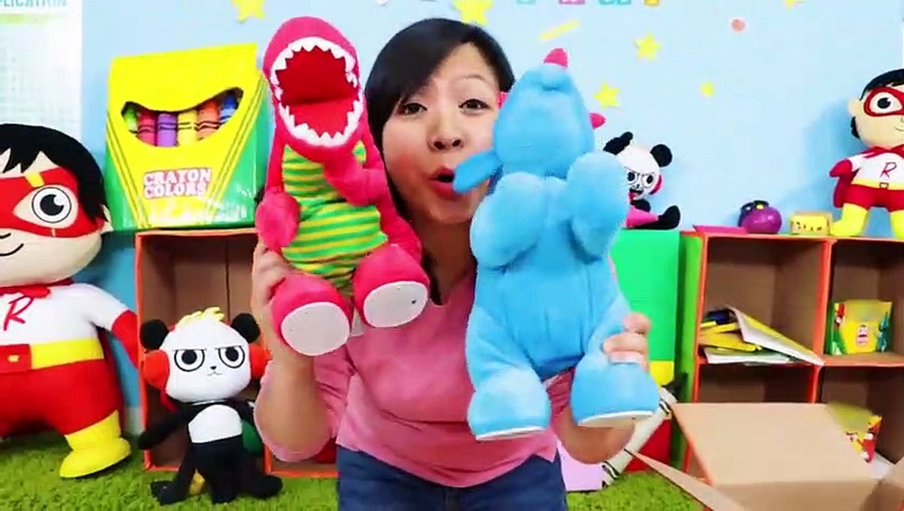 What's Surprise is in the BOX Learn ABC with Ryan's World!