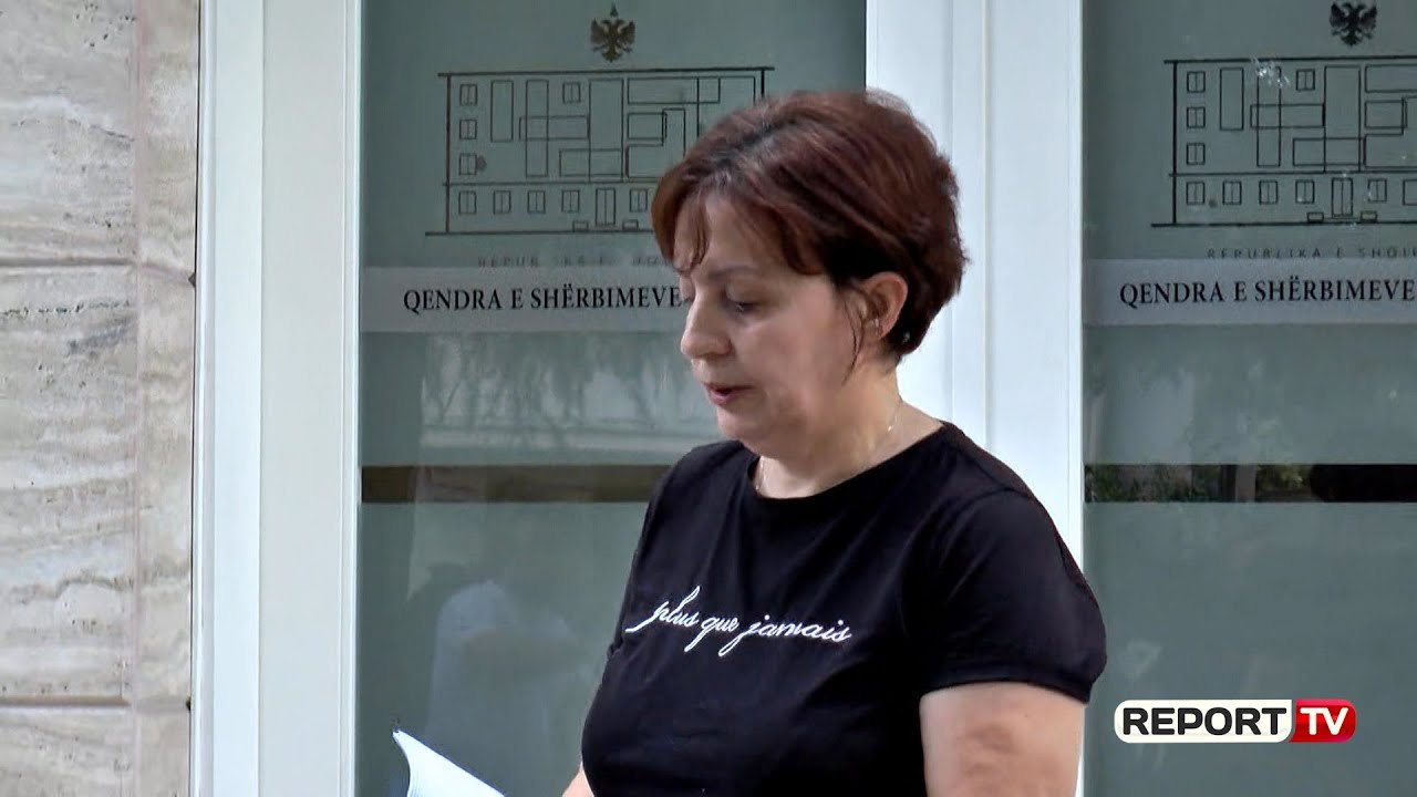 Ministria e Arsimit rrëzon kërkesat e maturantëve për rivlerësimin e tezës së Gjuhë Letërsisë