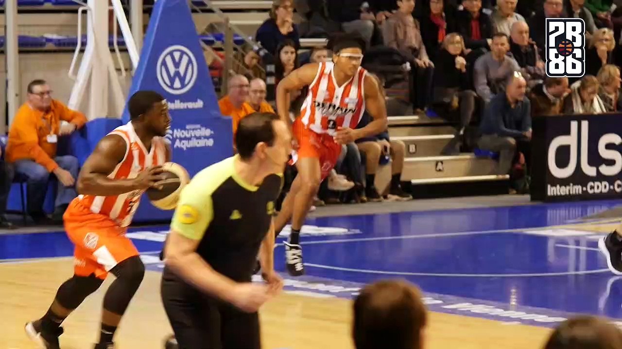 Akeem Williams - Actions