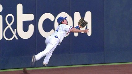 "미친 거 아니야?"...20살 '수비 요정'의 반전 드라마 / YTN