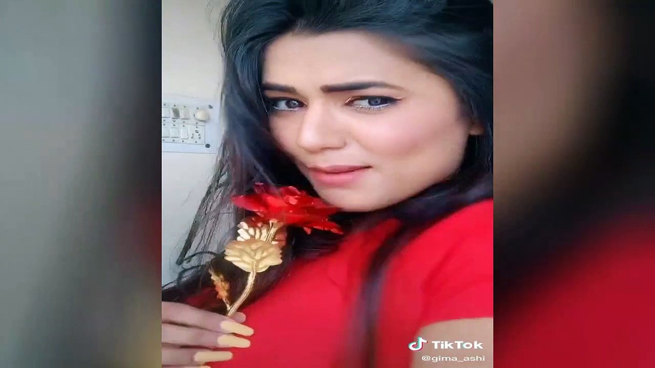 Ek dum bakwas tik tok videos, just time pass karne ke liye