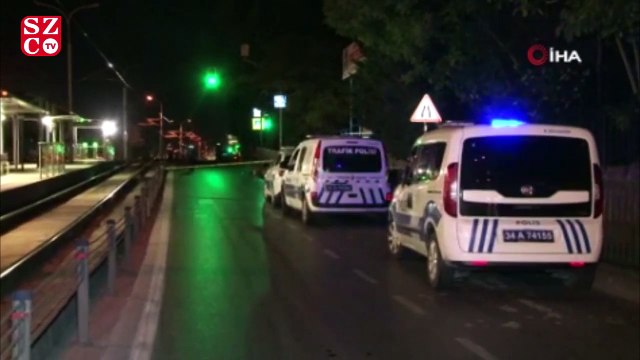 Yolda yürüyen adama çarptıktan sonra aracı bırakıp kaçtılar