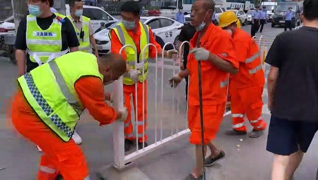 Neue Corona-Fälle: Behörden in Peking riegeln elf Gebiete ab