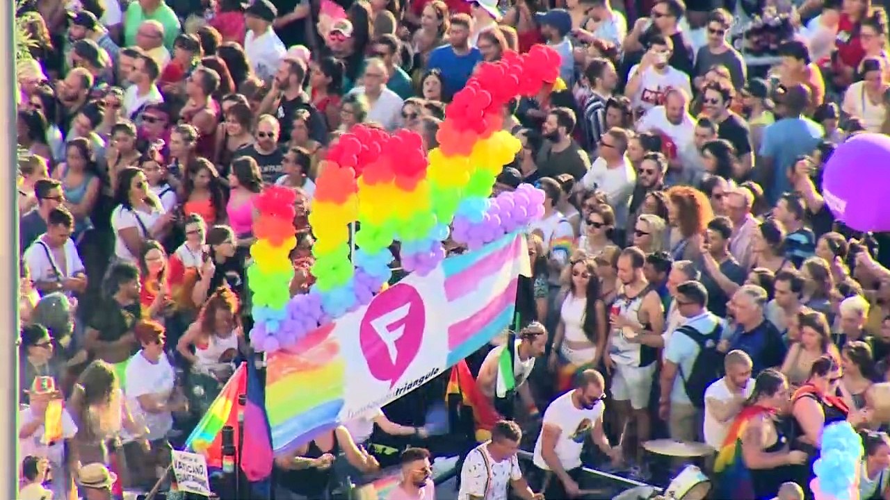 El Gobierno de EEUU deroga parcialmente garantías legales para personas transgénero